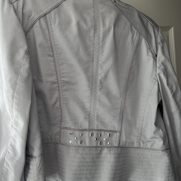 White House Black Market Jacket - Picture 3 of 3